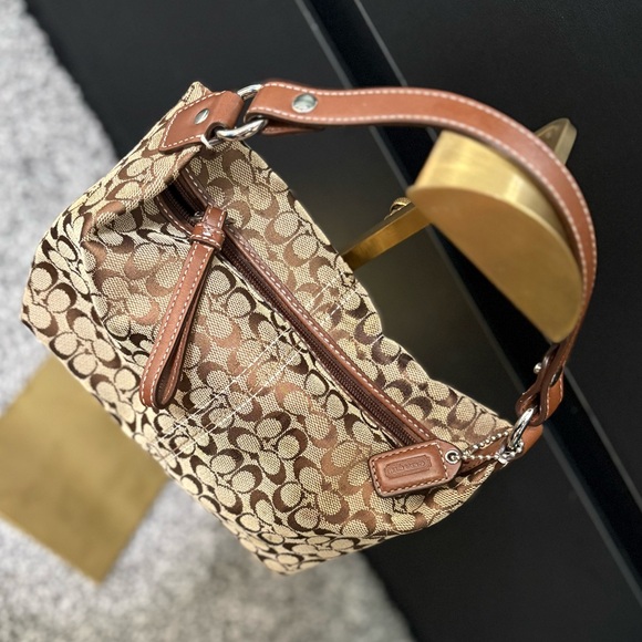 Coach vintage brown signature C mini hobo - Picture 6 of 11